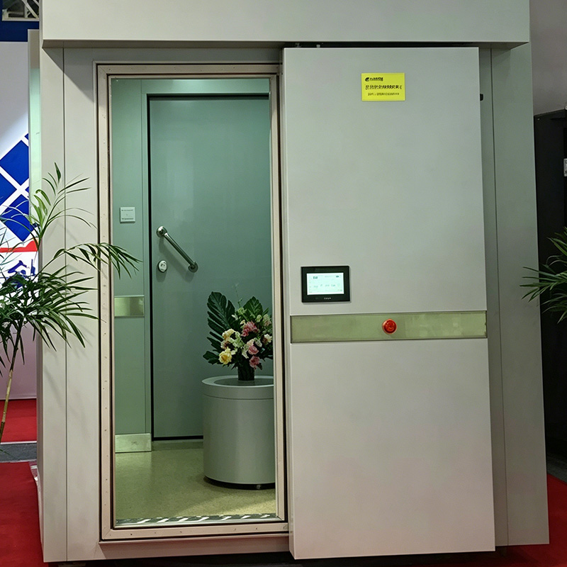 Electric shielding sliding door